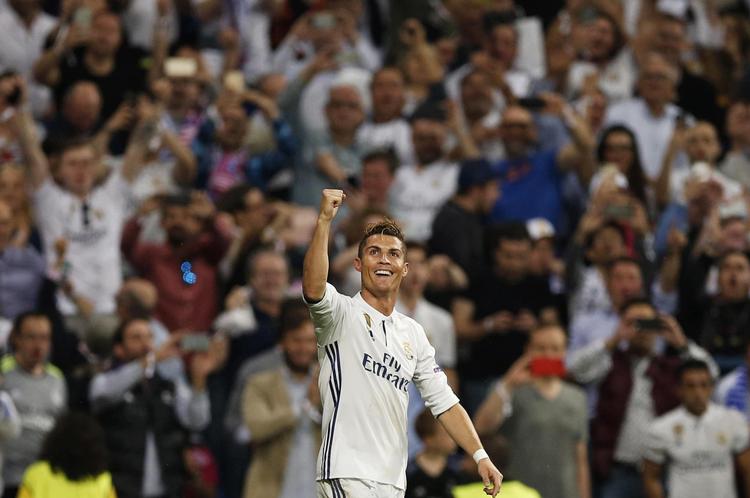 At Cristiano Ronaldo ikke er for gammel, blev klart dokumenteret med hans hattrick i tirsdags. 