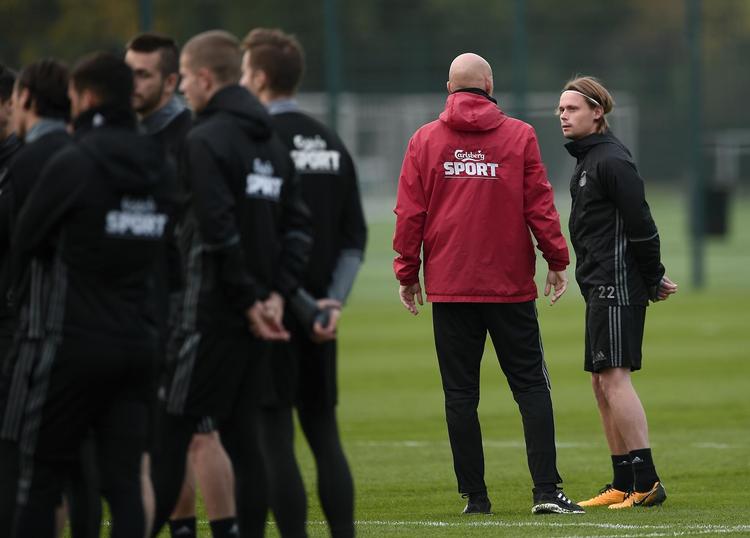 FCK’s Peter Ankersen (th.) skal givetvis afløse Henrik Dalsgaard mod Irland. Ankersen har spillet 19 landskampe; senest var han med mod Rumænien i marts. 