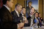 Tour de France-direktør Christian Prudhomme var glad for det, han hørte fra Københavns overborgmester, Frank Jensen (S), og erhvervsminister Brian Mikkelsen (K) om det danske bud på at være vært for starten af det franske etapeløb i 2020 eller 2021, da franskmanden fredag morgen var til møde på rådhuset. 