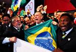 Brasiliens olympiske chef Carlos Nuzman fejrede det stort, da Rio de Janeiro vandt OL-værtskabet i 2009 på et topmøde i København. Men nu er han tiltalt for at have købt sig til stemmer. 