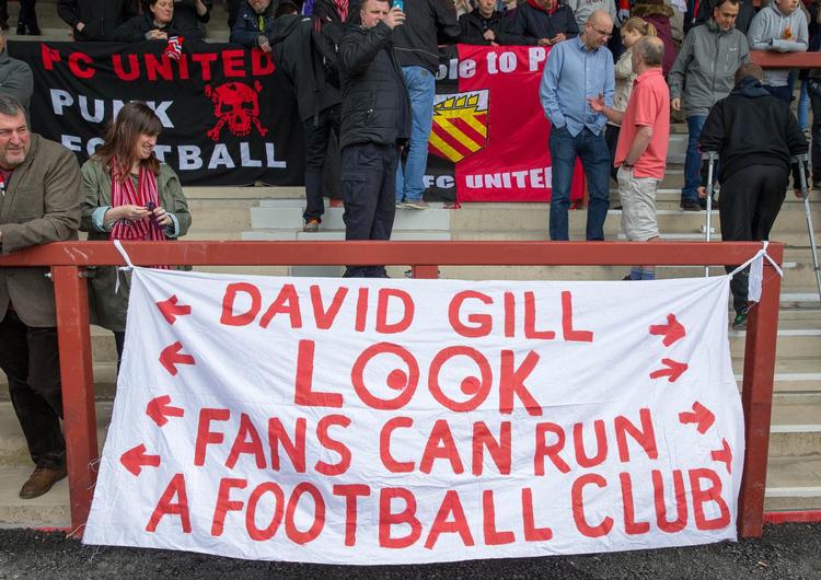 En stikpille til Manchester Uniteds administrerende direktør, David Gill. 