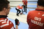 Danmarks hidtil eneste vinterolympiske medalje er vundet i curling. Både mænd og kvinder er med i Pyeongchang, så det er også en sportsgren med fremtidigt potentiale. 