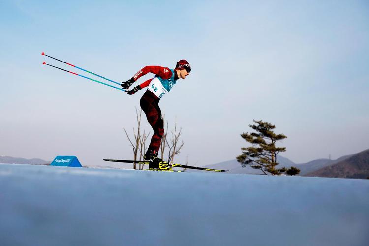 Dario Cologna fra Schweiz vandt OL-guld på 15 km-distancen og er oplagt kandidat til at tage podiets øverste trin igen. Dmitri Lovetsky/AP