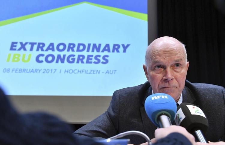  Det Internationale Skiskydningsforbunds
(IBU) præsident, nordmanden
Anders Besseberg, har frivilligt
forladt sin post, efter at skandalen brød
ud. Martin Schutt/AP 