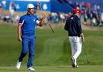 Thorbjørn Olesen (tv.) vandt sin single over Jordan Spirth med 5&4. Alastair Grant/AP