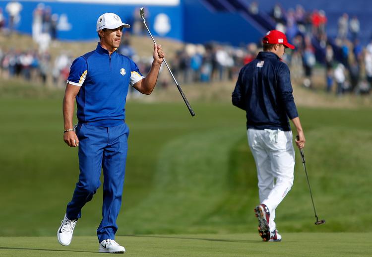 Thorbjørn Olesen (tv.) vandt sin single over Jordan Spirth med 5&4. Alastair Grant/AP