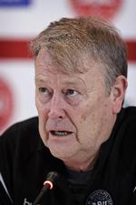 Fodboldlandsholdet træner